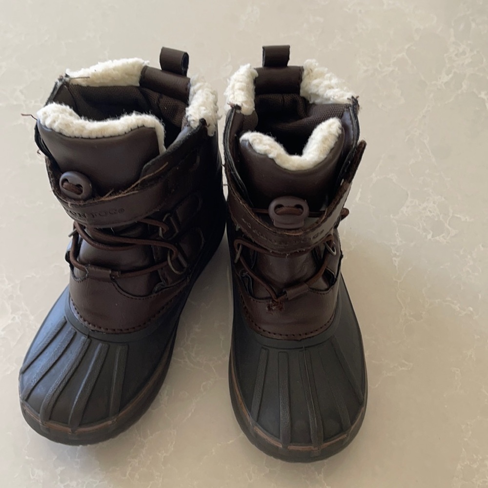 Little boys size 12 winter boots.